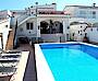 Ferienhaus Villa Kingdom für 10 Pers. mit Pool u. Klima, Spanien, Katalonien, Costa Brava, Empuriabrava: Poolvilla am Kanal